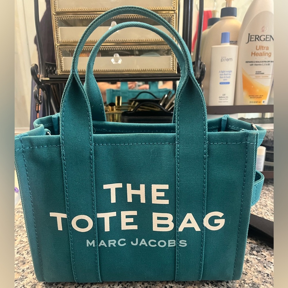 Marc Jacob tote bag